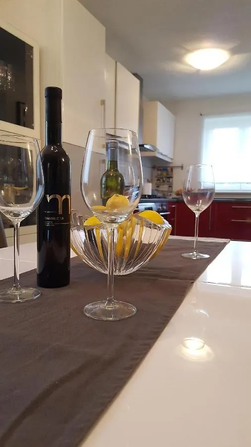 Apartments Dasara Ρόβινι